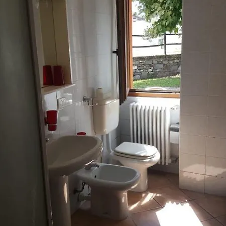 Casa Curti 1 Джера-Ларио